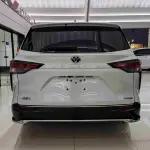 Toyota Granvia 2024 из Китая