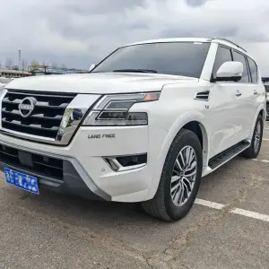 Nissan Patrol 2023 из Китая