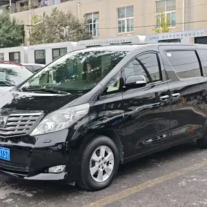 Toyota Alphard 2011 из Китая