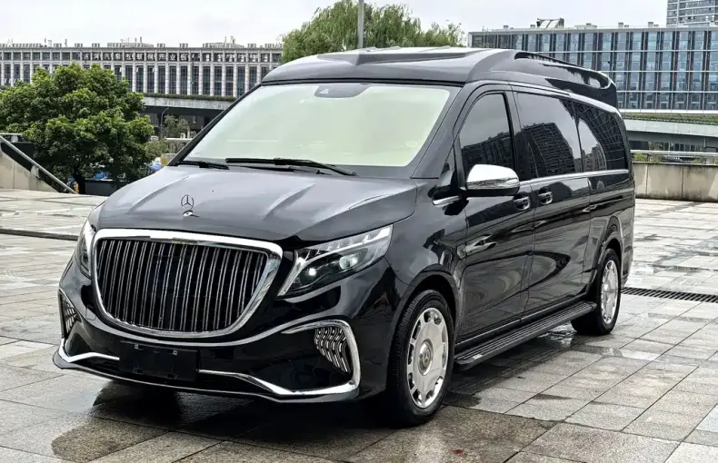 Mercedes-Benz V-Class 2024 из Китая