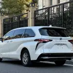 Toyota Sienna 2023 из Китая