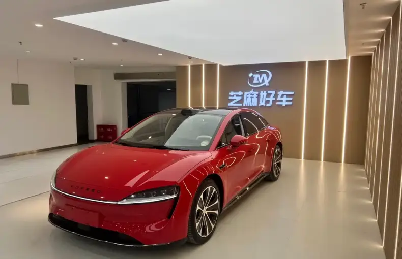 智界 Zhijie S7 2024 из Китая