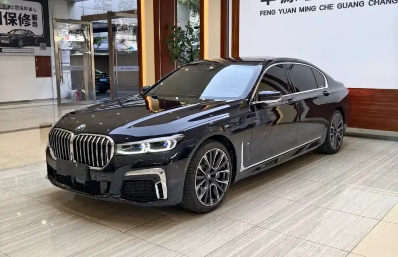 BMW 7 Series 2020 из Китая