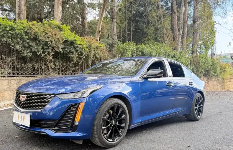 Cadillac CT5 2022 из Китая