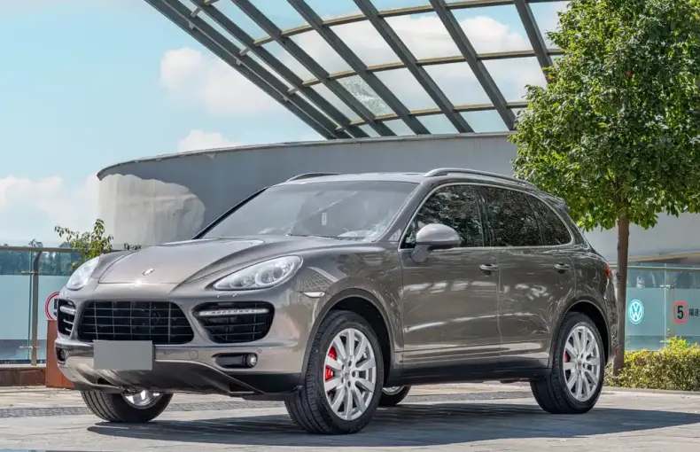 Porsche Cayenne 2013 из Китая