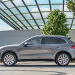 Porsche Cayenne 2013 500 л.с. из Китая