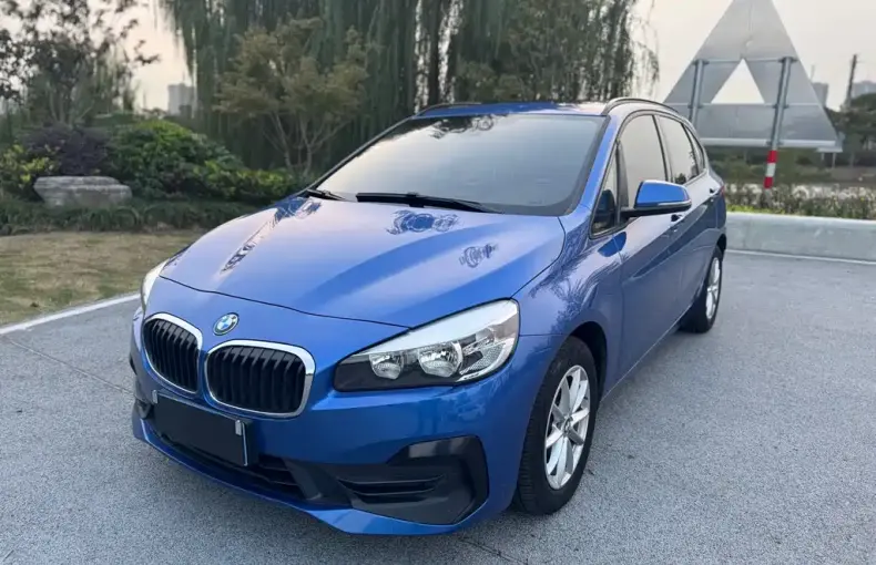 BMW 2 Series Active Tourer 2018 из Китая