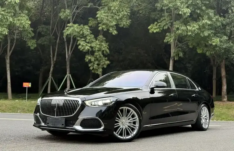 Mercedes-Benz S-Class 2022 из Китая
