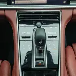 Porsche Panamera Hybrid 2023 из Китая