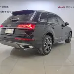 Audi Q7 2022 из Китая