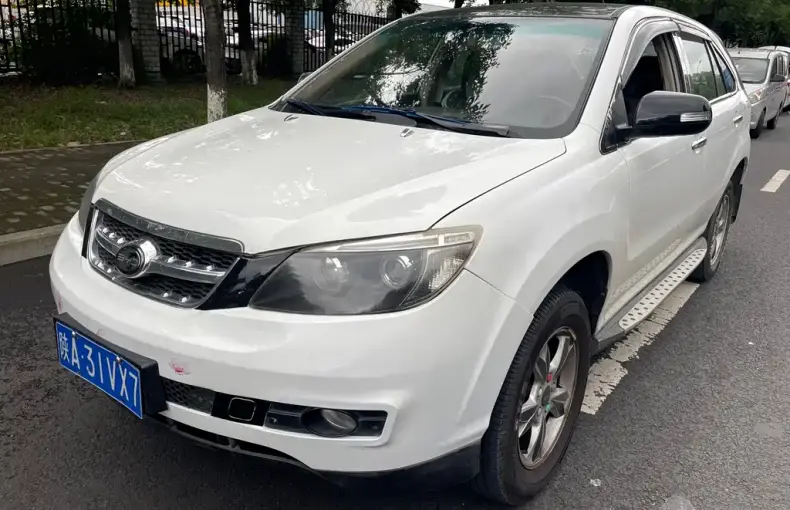 BYD S6 2012 из Китая