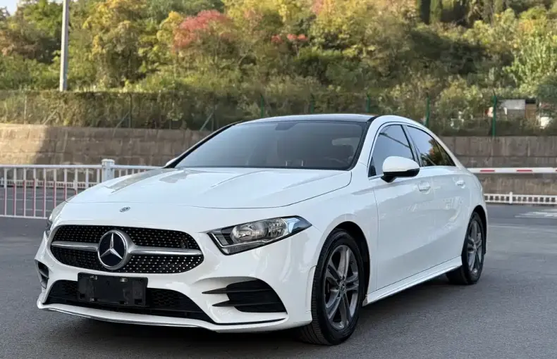 Mercedes-Benz A-Class 2021 из Китая