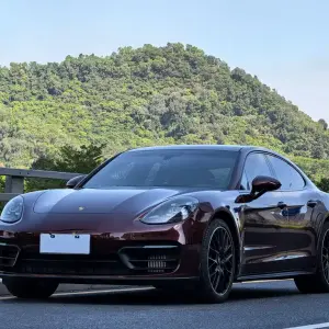 Porsche Panamera 2022 330 л.с. — лот 56656908 из Китая