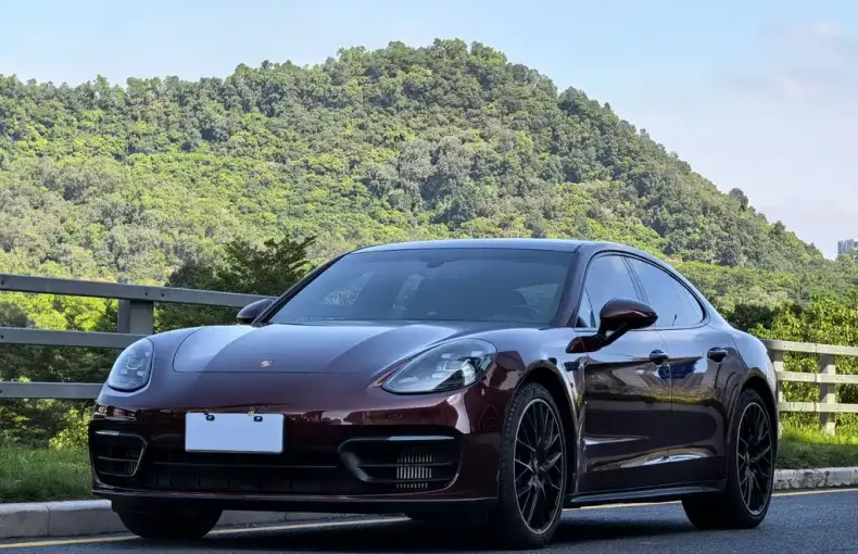 Porsche Panamera 2022 из Китая