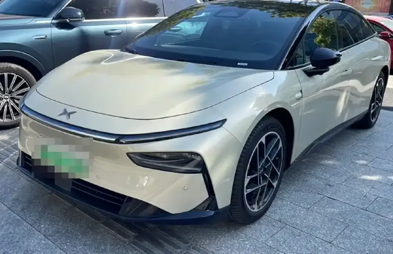 XPeng P7+ 2025 из Китая