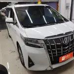 Toyota Alphard 2022 из Китая