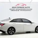 Hyundai Elantra 2022 115 л.с. из Китая