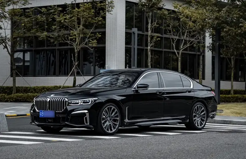 BMW 7 Series 2019 из Китая