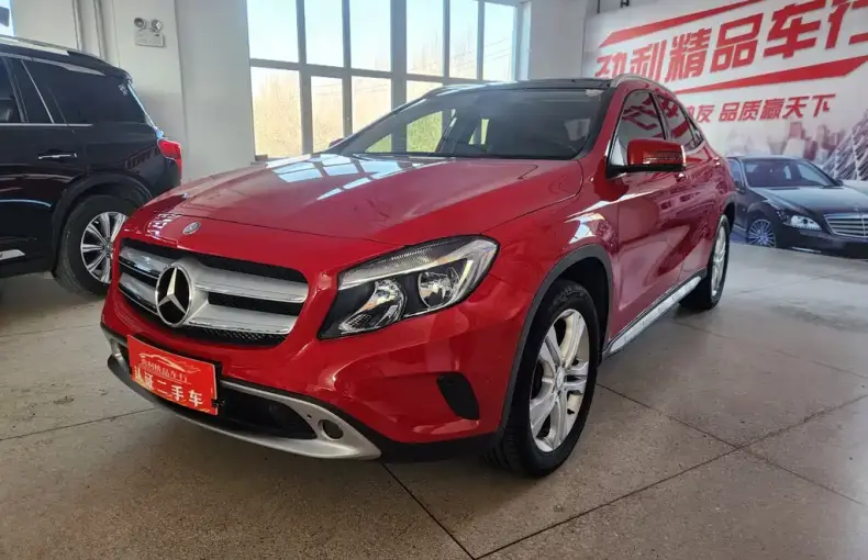 Mercedes-Benz GLA 2017 из Китая