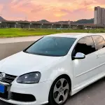 Volkswagen Golf (Import) 2008 из Китая