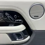 Land Rover Range Rover 2022 400 л.с. — лот 56873258 из Китая