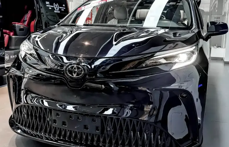 Toyota Granvia 2025 из Китая