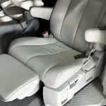 Toyota Previa 2012 из Китая