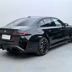 BMW M5 New Energy из Китая