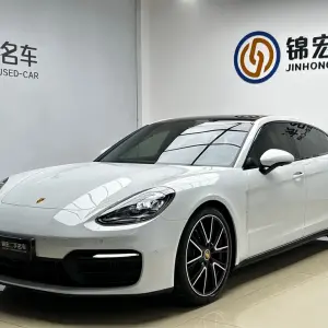 Porsche Panamera 2024 330 л.с. из Китая