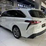 Toyota Sienna 2024 246 л.с. из Китая