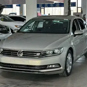 Volkswagen Magotan 2017 220 л.с. из Китая