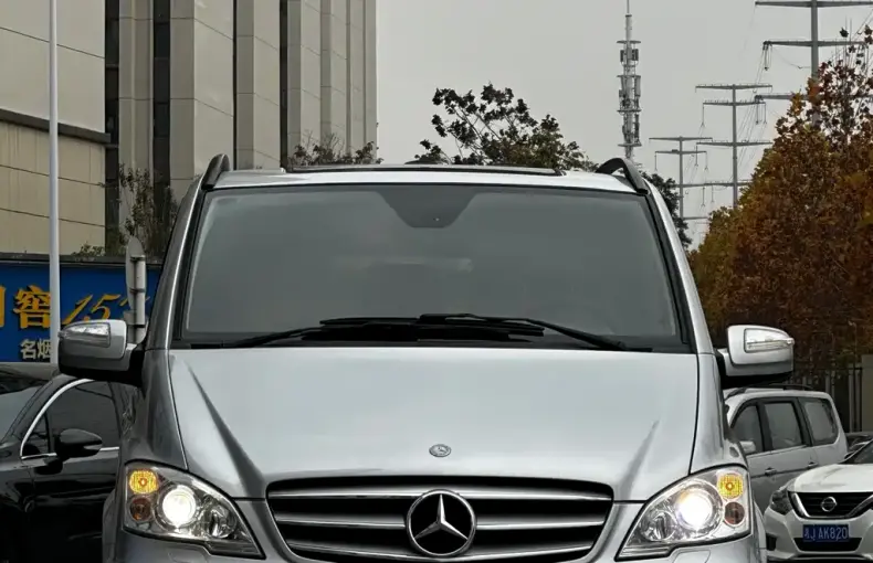 Mercedes-Benz Viano 2013 из Китая