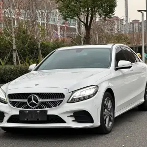 Mercedes-Benz C-Class 2019 156 л.с. — лот 56981009 из Китая