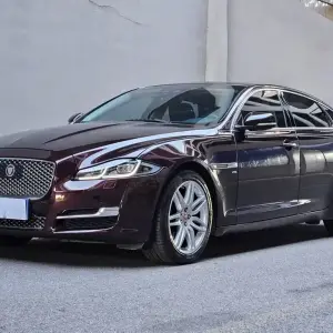 Jaguar XJ 2018 из Китая