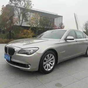 BMW 7 Series 2013 из Китая