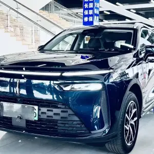 Wey Wey Latte DHT-PHEV 2024 из Китая