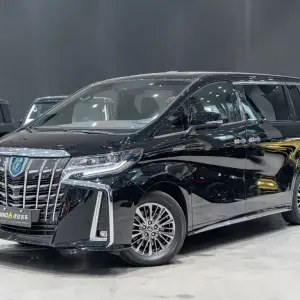 Toyota Alphard 2021 из Китая