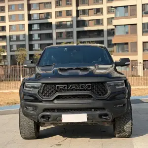 RAM Ram Trucks 2023 из Китая