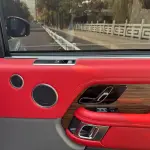 Land Rover Range Rover 2018 381 л.с. из Китая