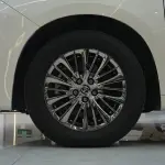 Toyota Alphard 2021 из Китая