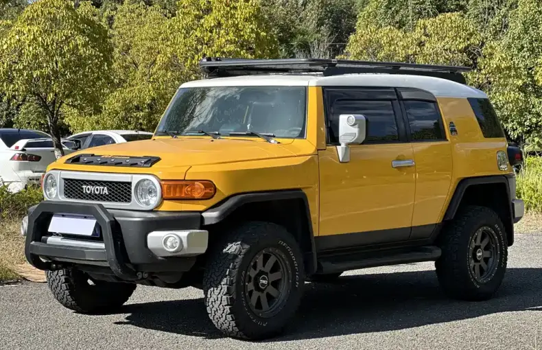 Toyota FJ Cruiser 2018 из Китая