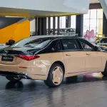 Mercedes-Benz S-Class 2023 из Китая