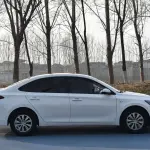 Hyundai Elantra 2023 123 л.с. из Китая