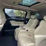 Toyota Alphard 2020 из Китая