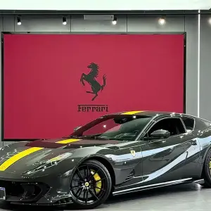 Ferrari 812 2025 лот 57567004 из Китая
