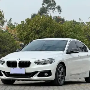 BMW 1 Series 2019 из Китая