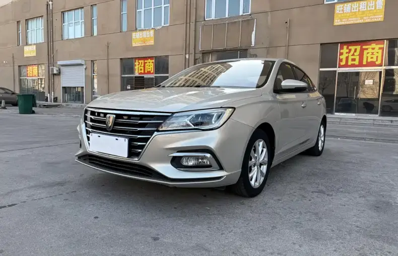 Roewe i5 2021 из Китая