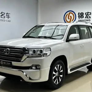 Toyota Land Cruiser 2018 из Китая