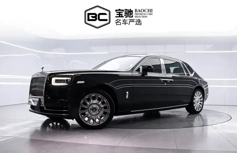 Rolls-Royce Phantom 2022 из Китая