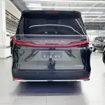 Lexus LM 2024 250 л.с. из Китая